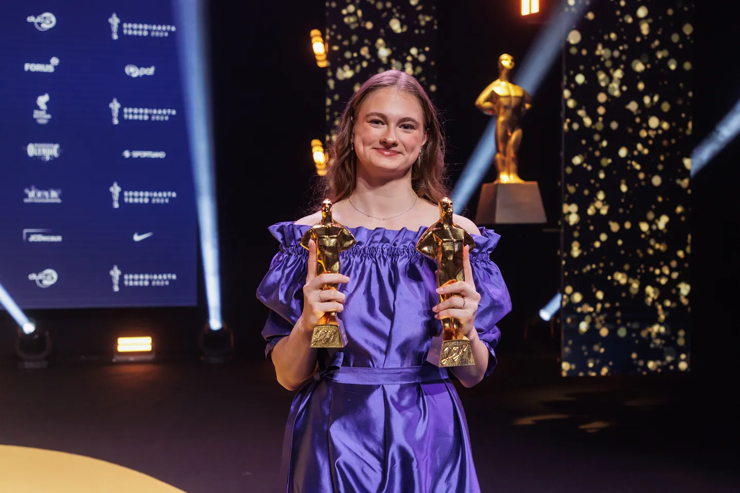 Eneli Jefimova lahkus Alexela kontserdimajast kahe kuldse Kristjaniga.
