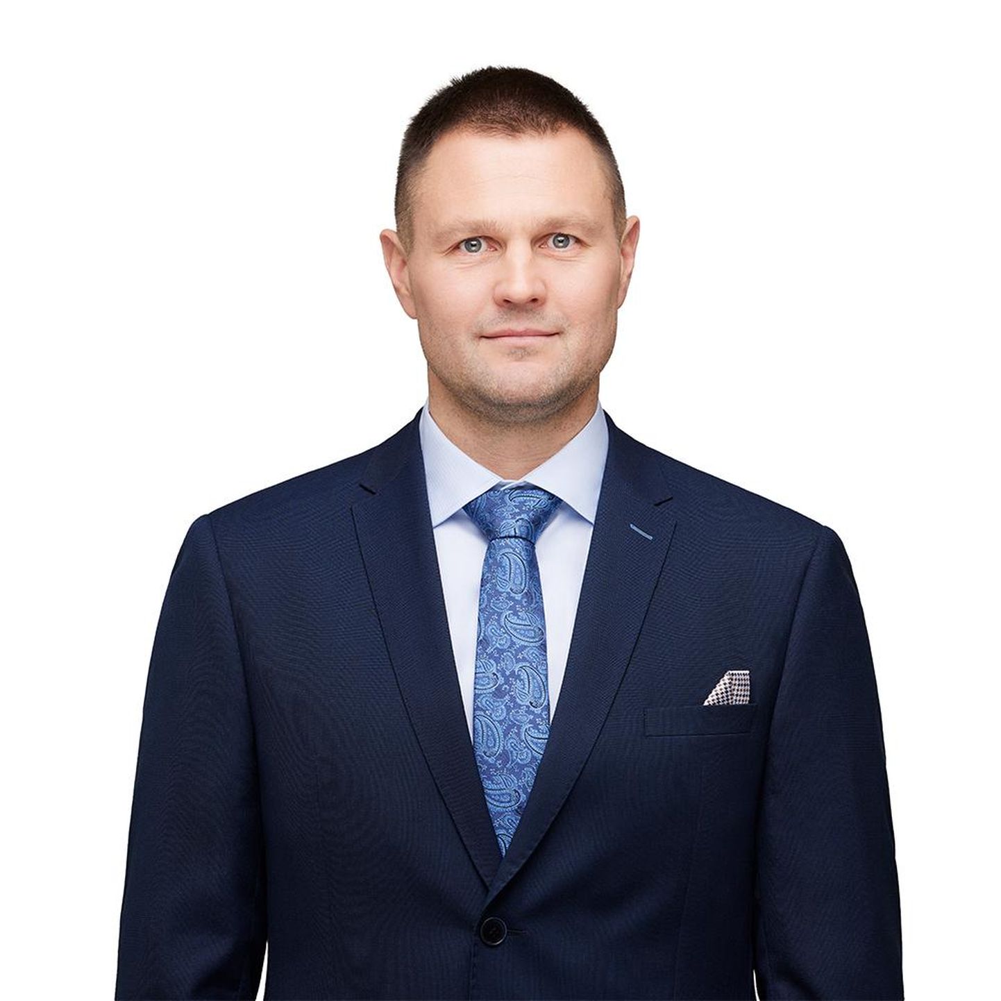 Andres Kalvik, Eesti Keskerakonna avalike suhete juht.
