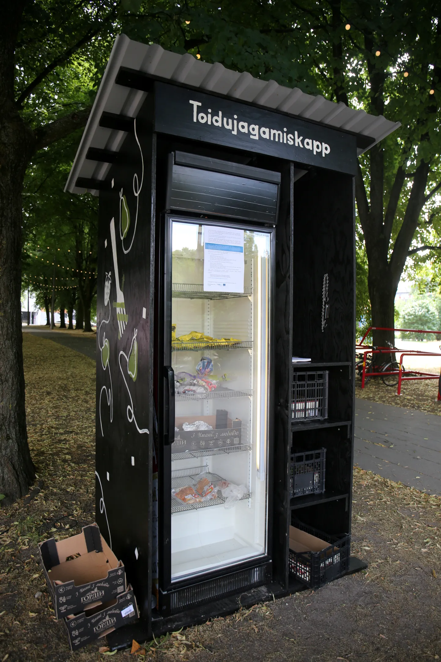 Toidujagamiskapp Tartus. Pilt on illustratiivne.