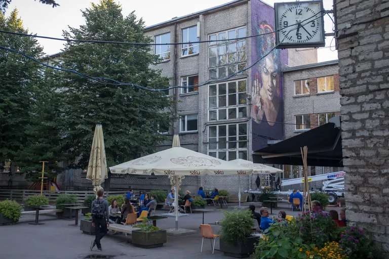 Telliskivi loomelinnak