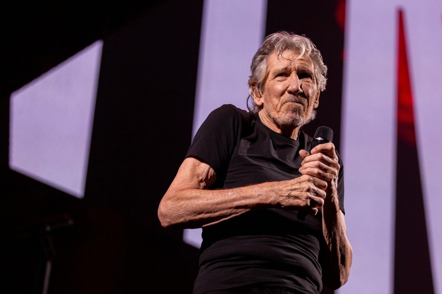 Pink Floydi legend Roger Waters salvestas 50 aastat hiljem uuesti bändi legendaarse albumi «The Dark Side of the Moon».