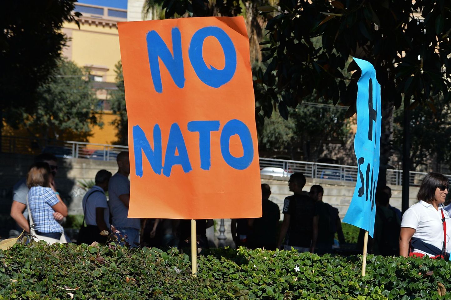 NATO-vastane meeleavaldus.