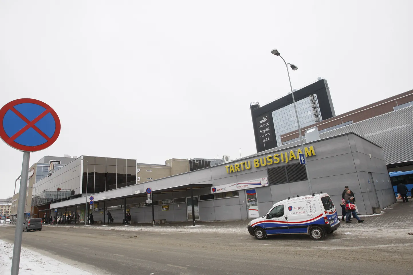 Tartu bussijaama juures läks kakluseks. Pilt on illustratiivne.