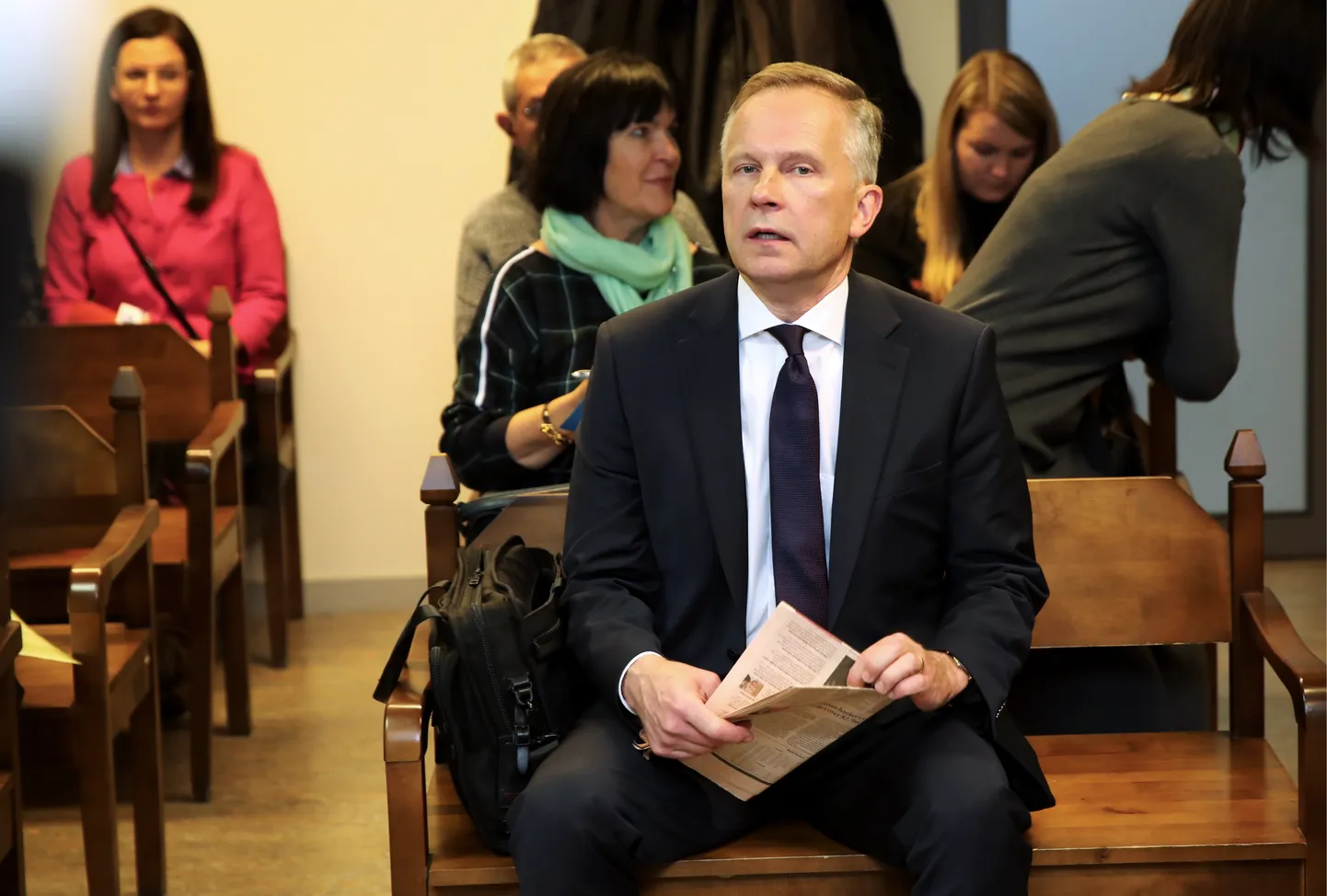 Tiesa sāk skatīt krimināllietu, kurā Rimšēvičs un uzņēmējs Māris Martinsons apsūdzēti saistībā ar korupciju.