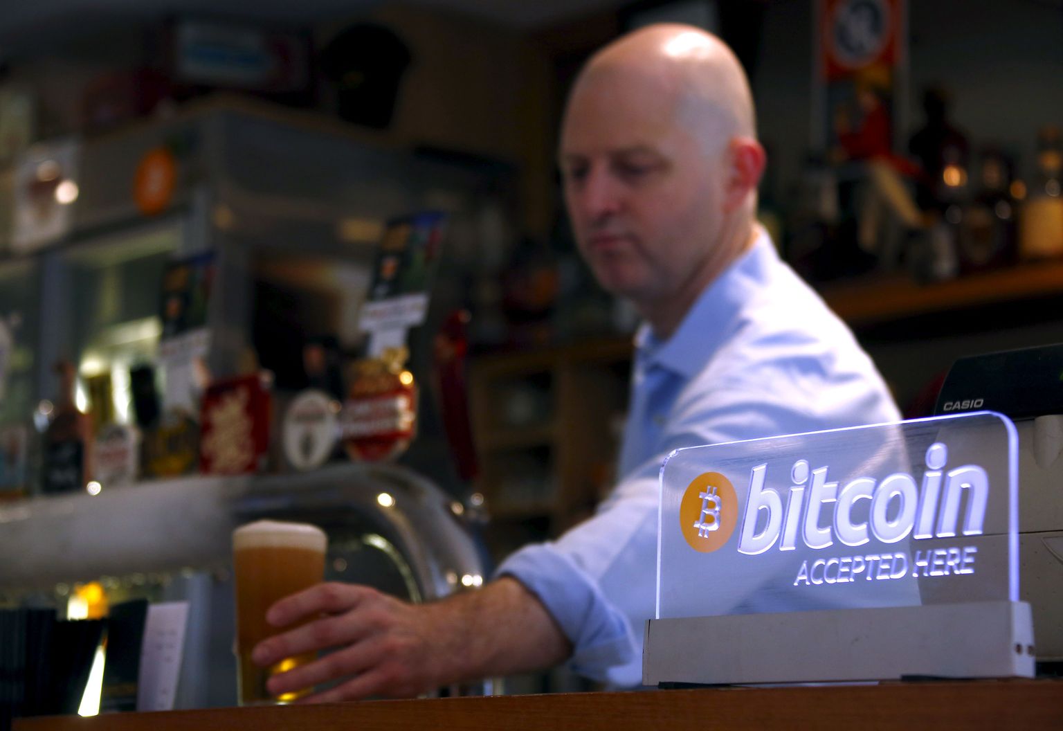 Ühes Austraalia baaris, kus saab maksta ka bitcoinidega.