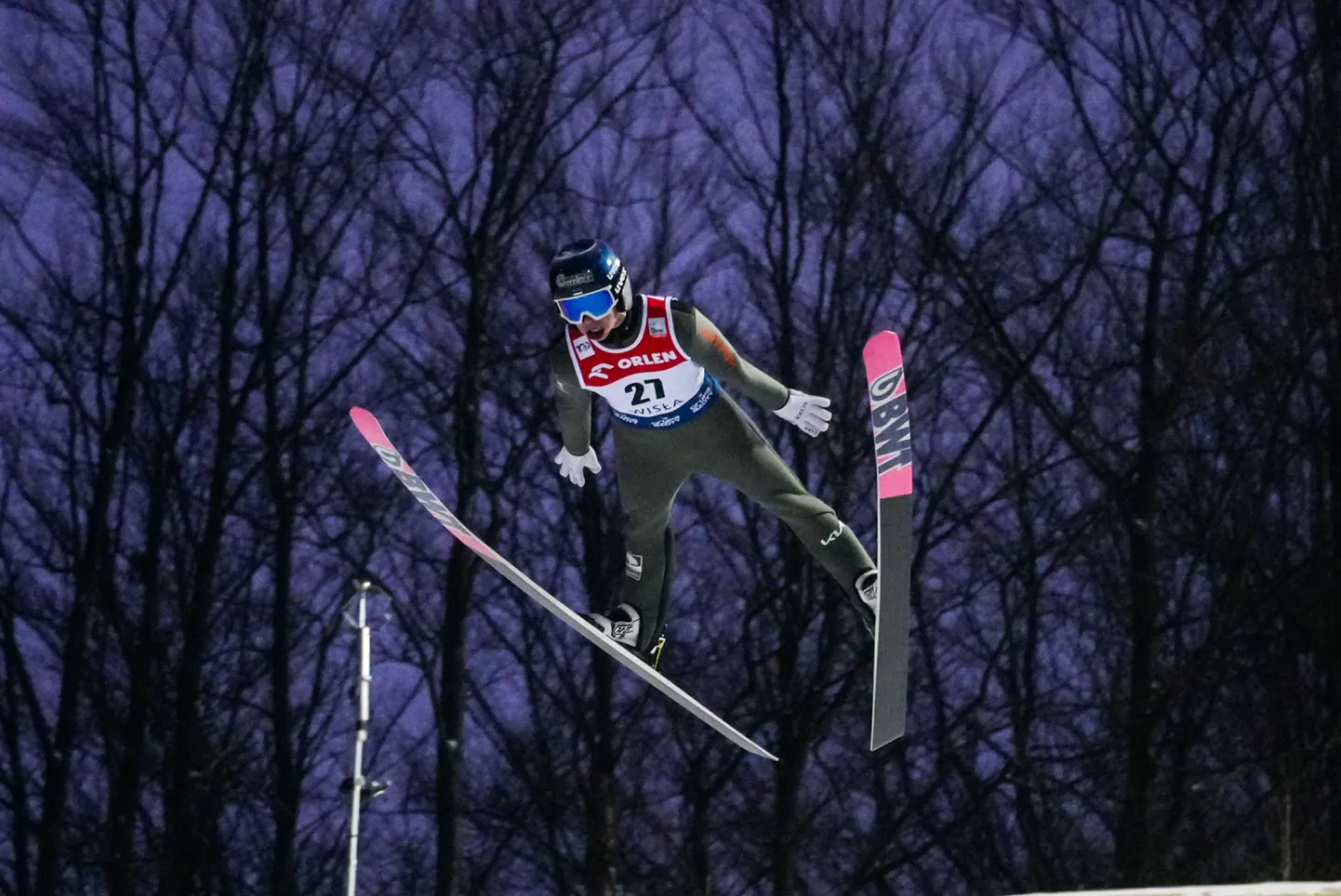 Artti Aigro Wisla hüppemäel.