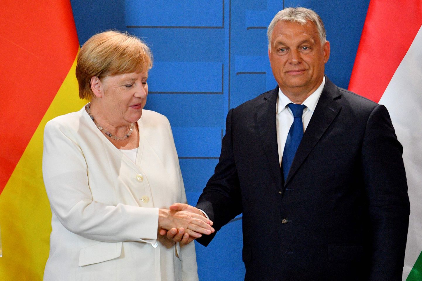 Vācijas kanclere Angela Merkele un Ungārijas premjers Viktors Orbāns