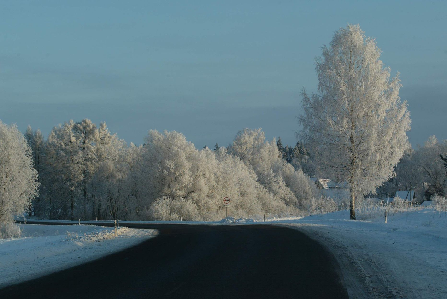 Talvine maantee.