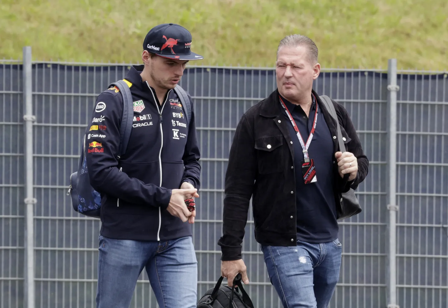 Jos Verstappen (paremal) koos oma poja Maxiga.