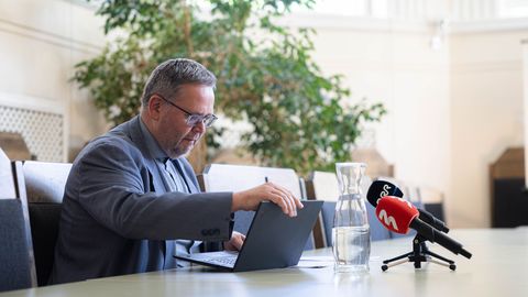 Vene õigeusu kirik saab kuus kuud armuaega, vaidlused aga ei