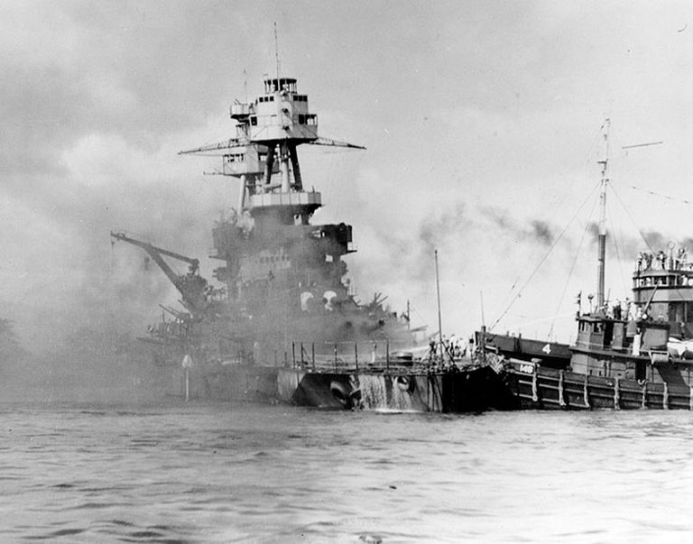 USS Nevada pärast Jaapani rünnakut Pearl Harborile 7. detsembril 1941
