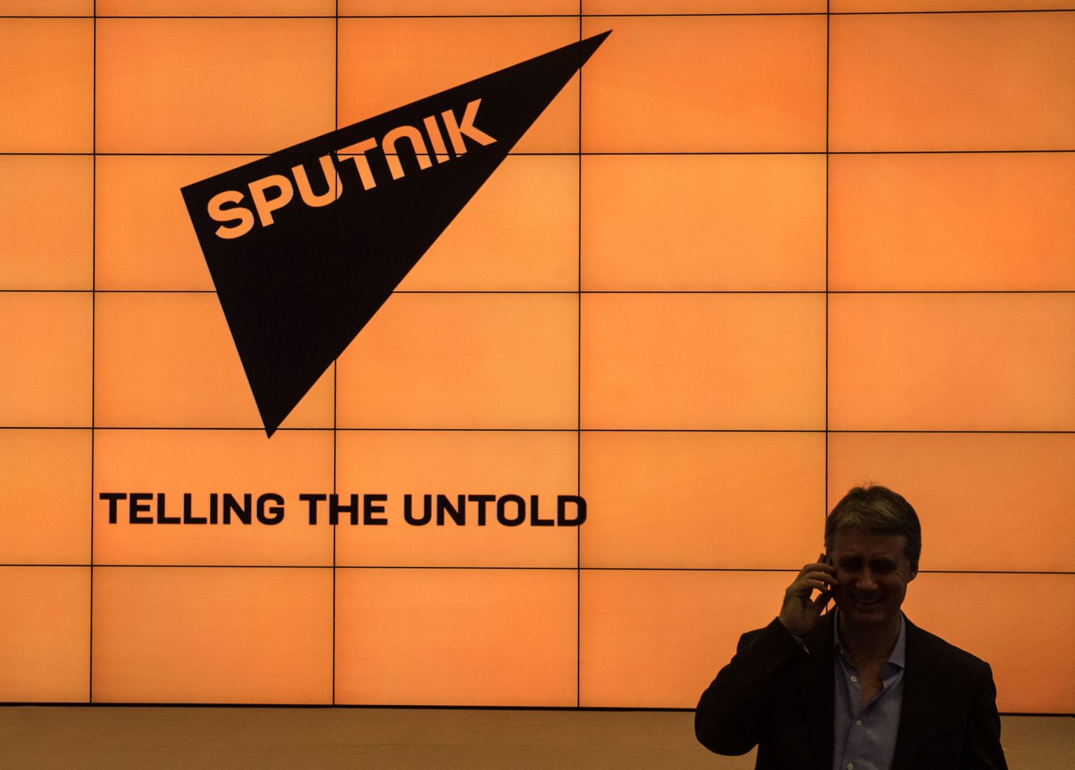 "Sputnik Эстония" приостановил работу.