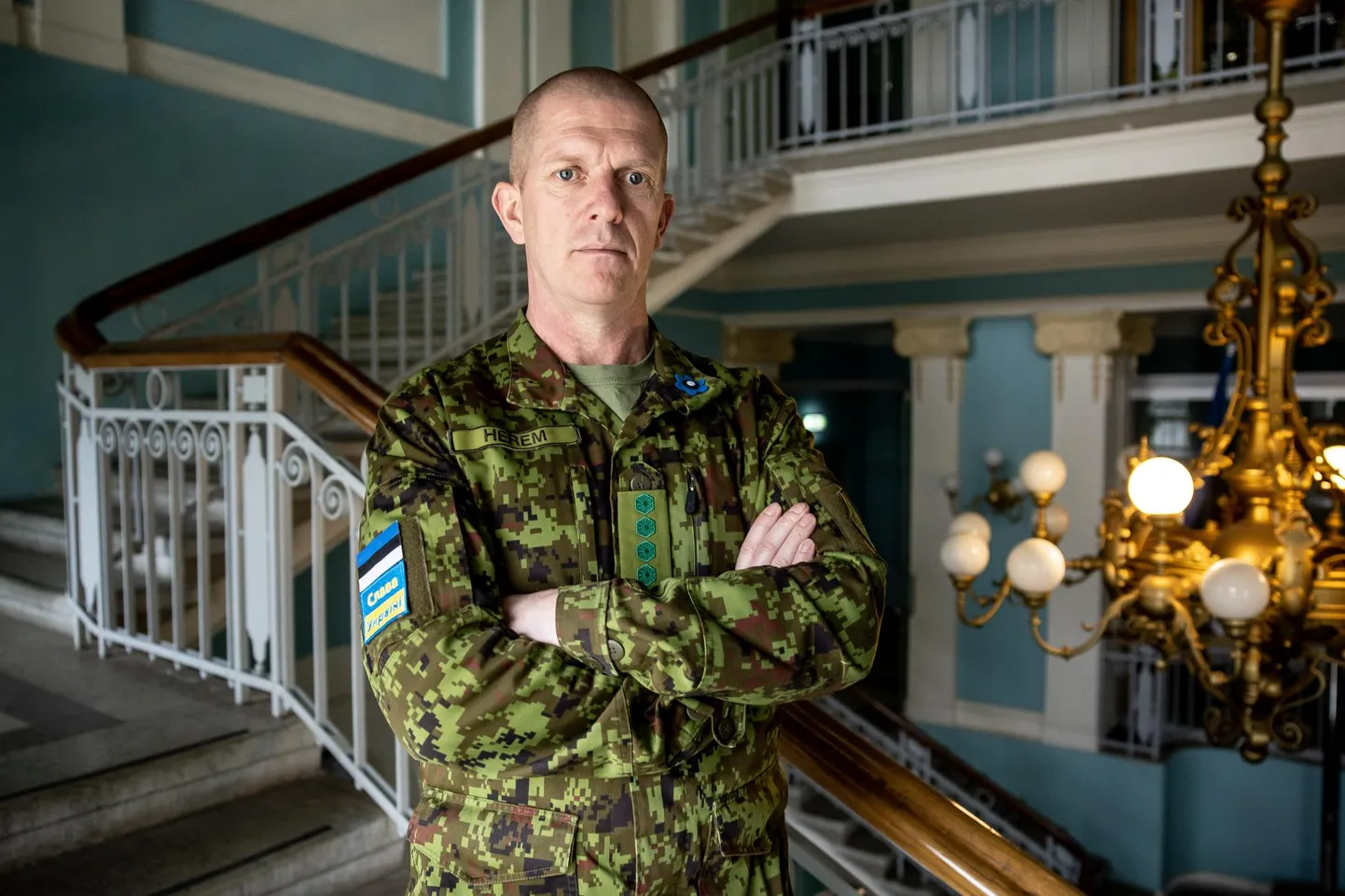 Kaitseväe juhataja kindral Martin Heremi sõnul on Eesti riigi ja veteranide vahel toimiv võrgustik, mille pärast pole põhjust häbi tunda.
