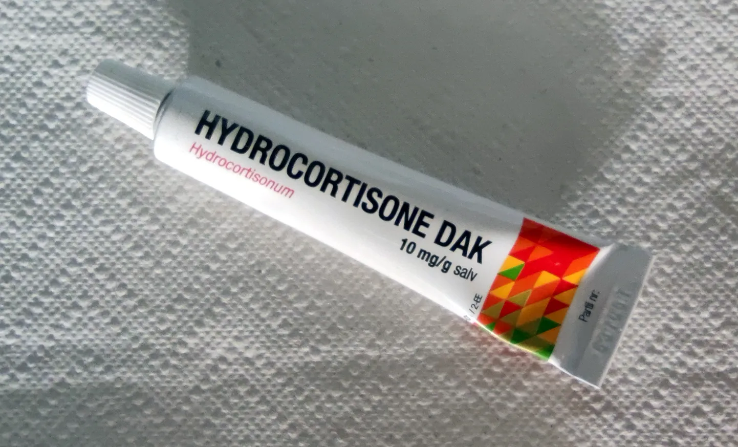 Hüdrokortisoonsalv on muutunud defitsiidiks.