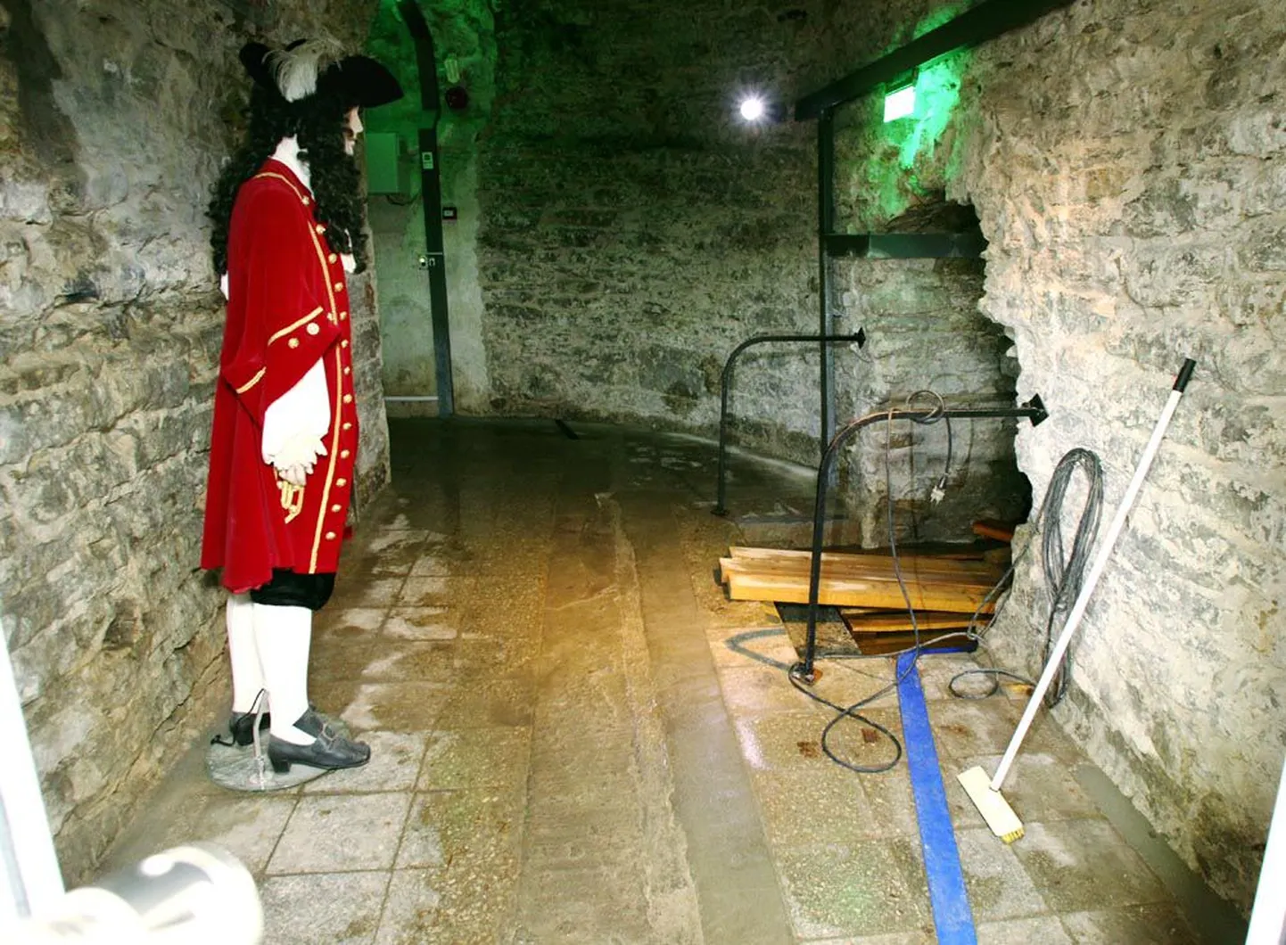 Bastionikäikude ekspositsioon kannatada ei saanud ning ilmselt neljapäeval avatakse käigud taas külastajatele.