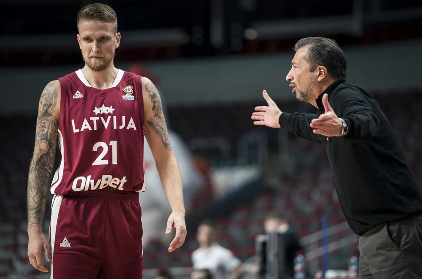 Aigars Šķēle un Luka Banki