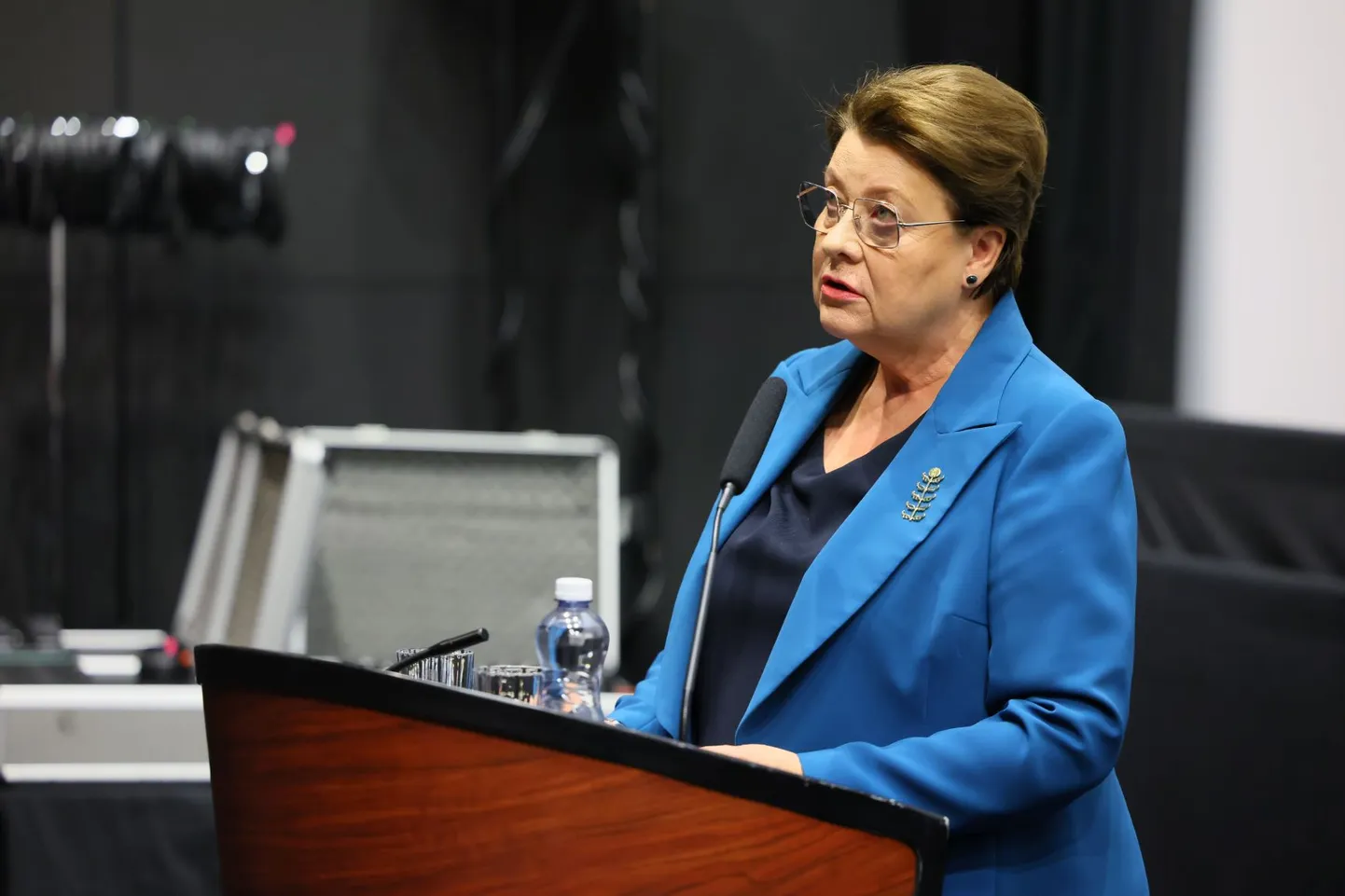 Sirje Karis.
