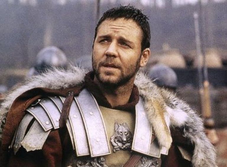 Russell Crowe filmis «Gladiaator» Maximus Decimus Meridiuse rollis