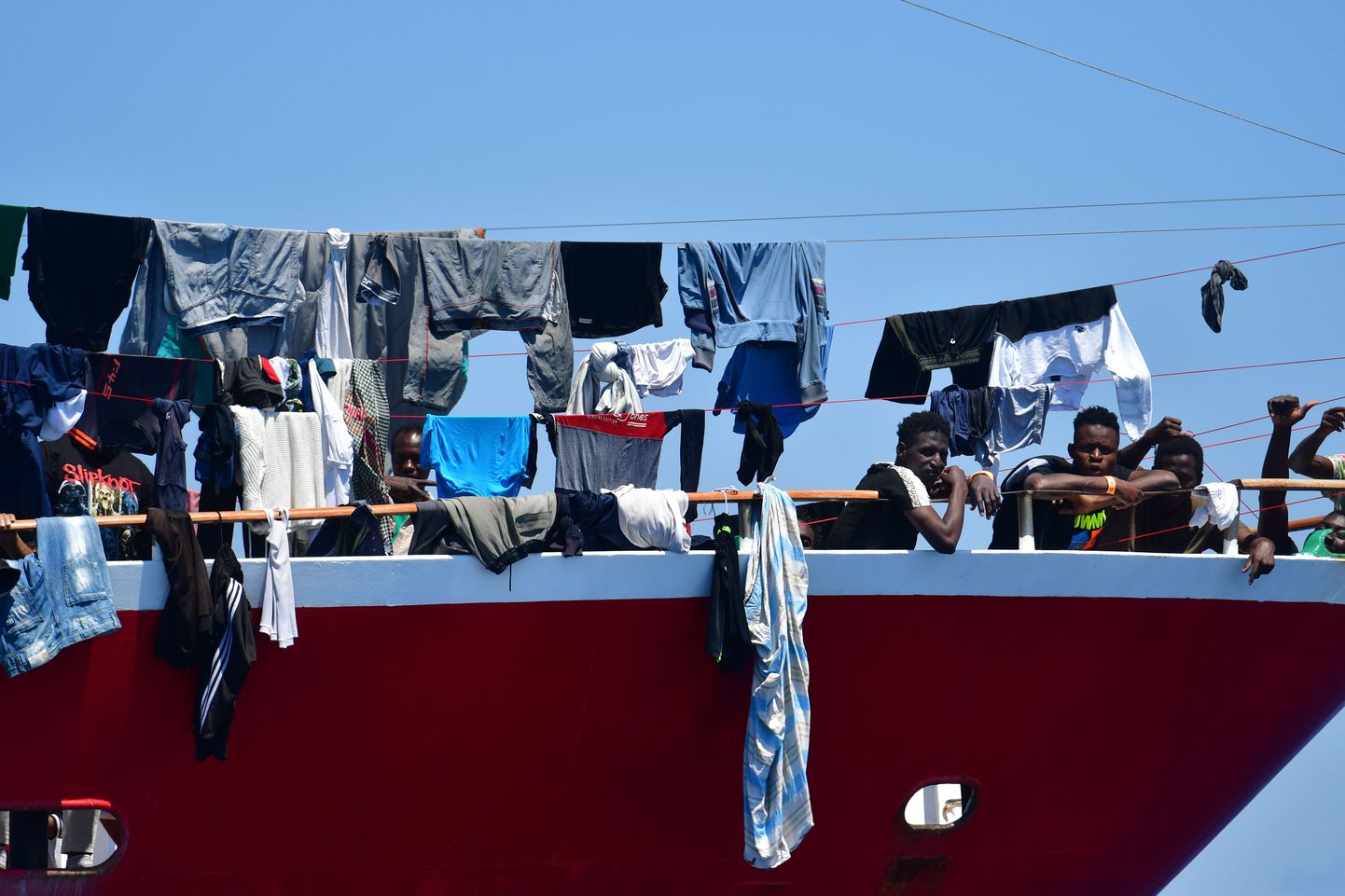 Migrandid laeval Malta lähistel.