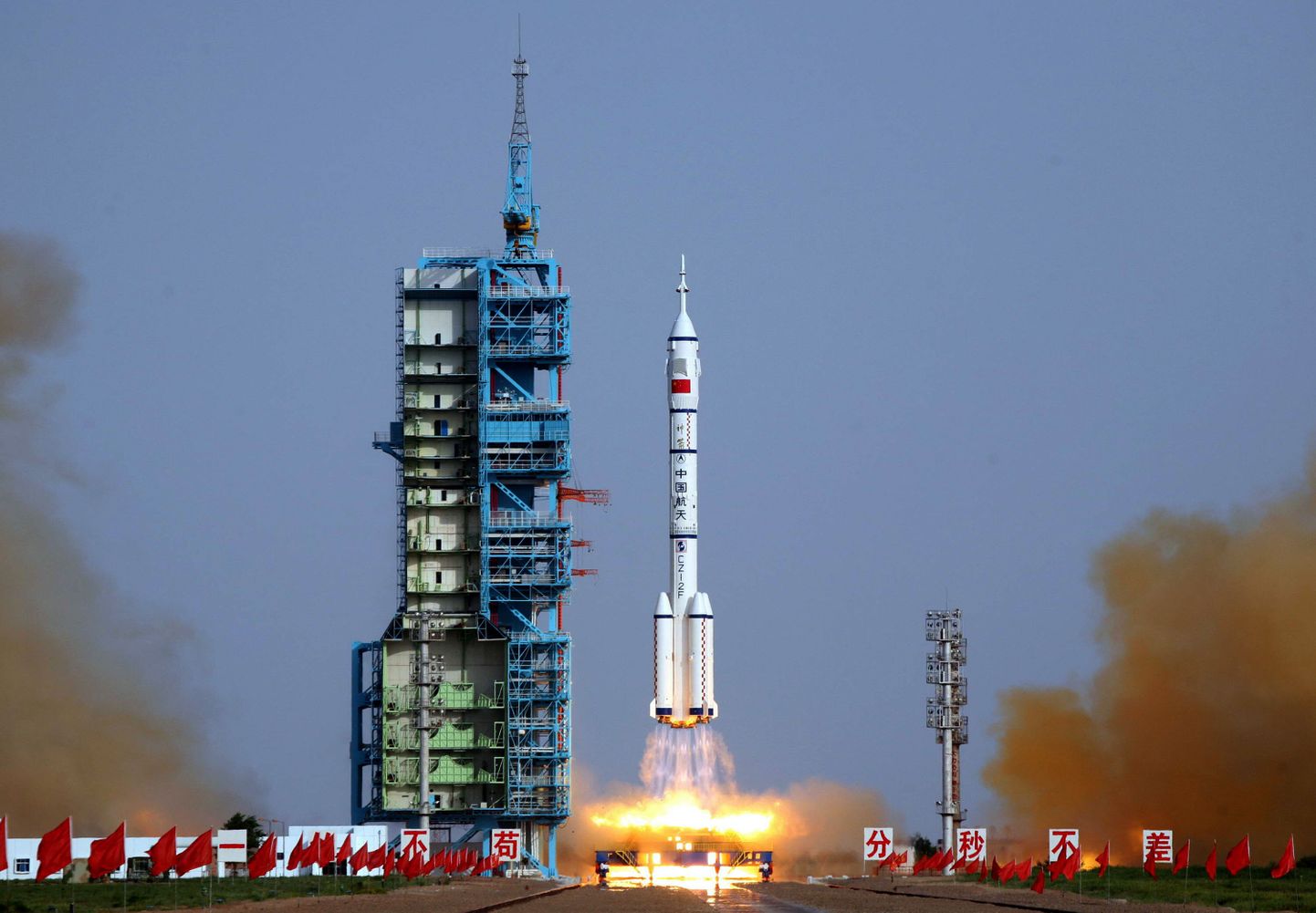 Shenzhou-9 start juunis 2012