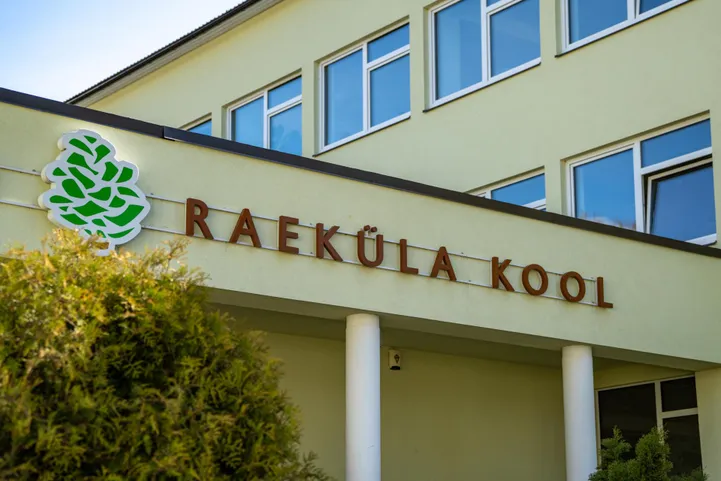 Uuritakse asjaosaliste rahulolu Raeküla kooli ja selle mainega