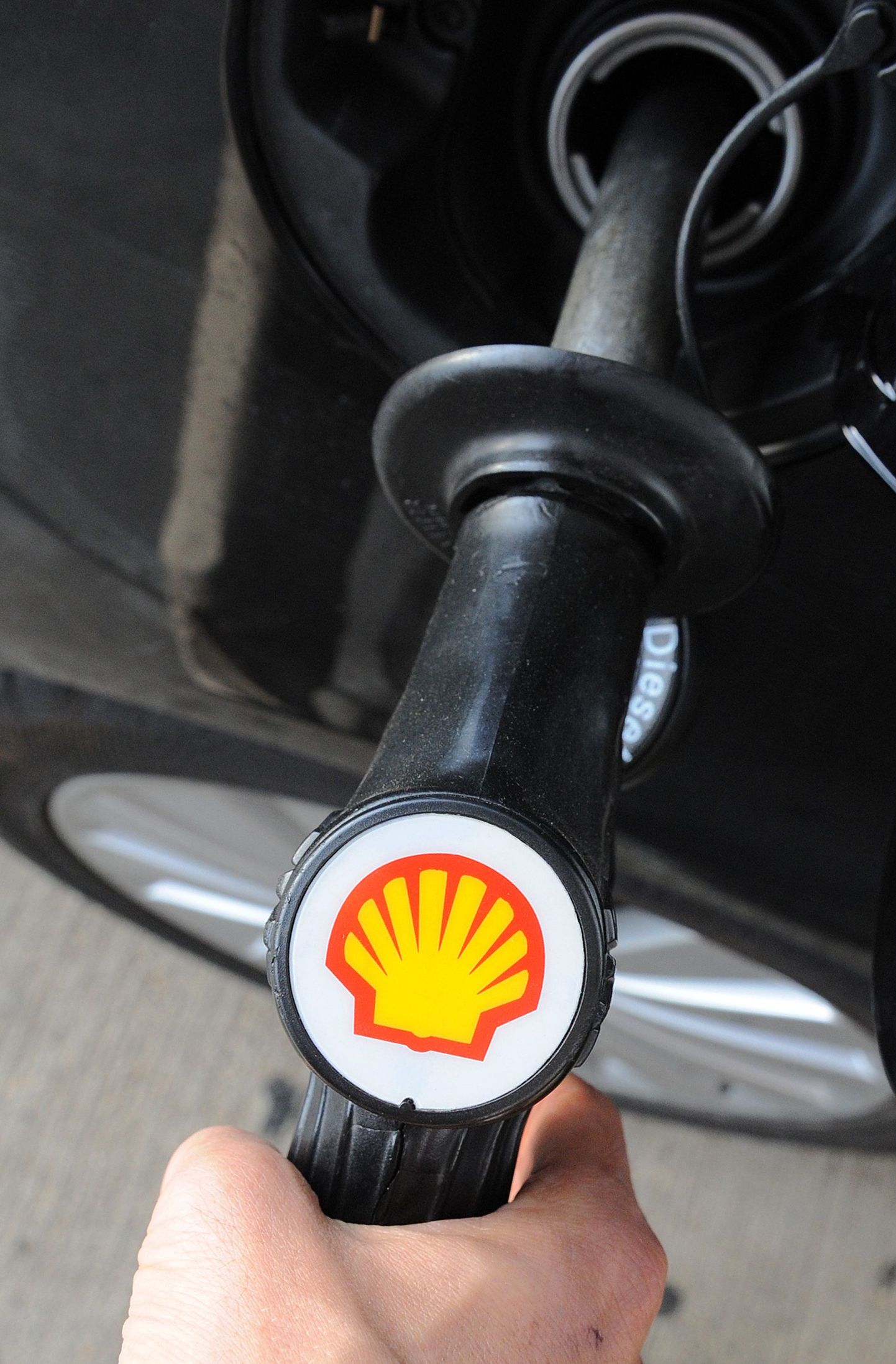 Shelli logo bensiinijaamas