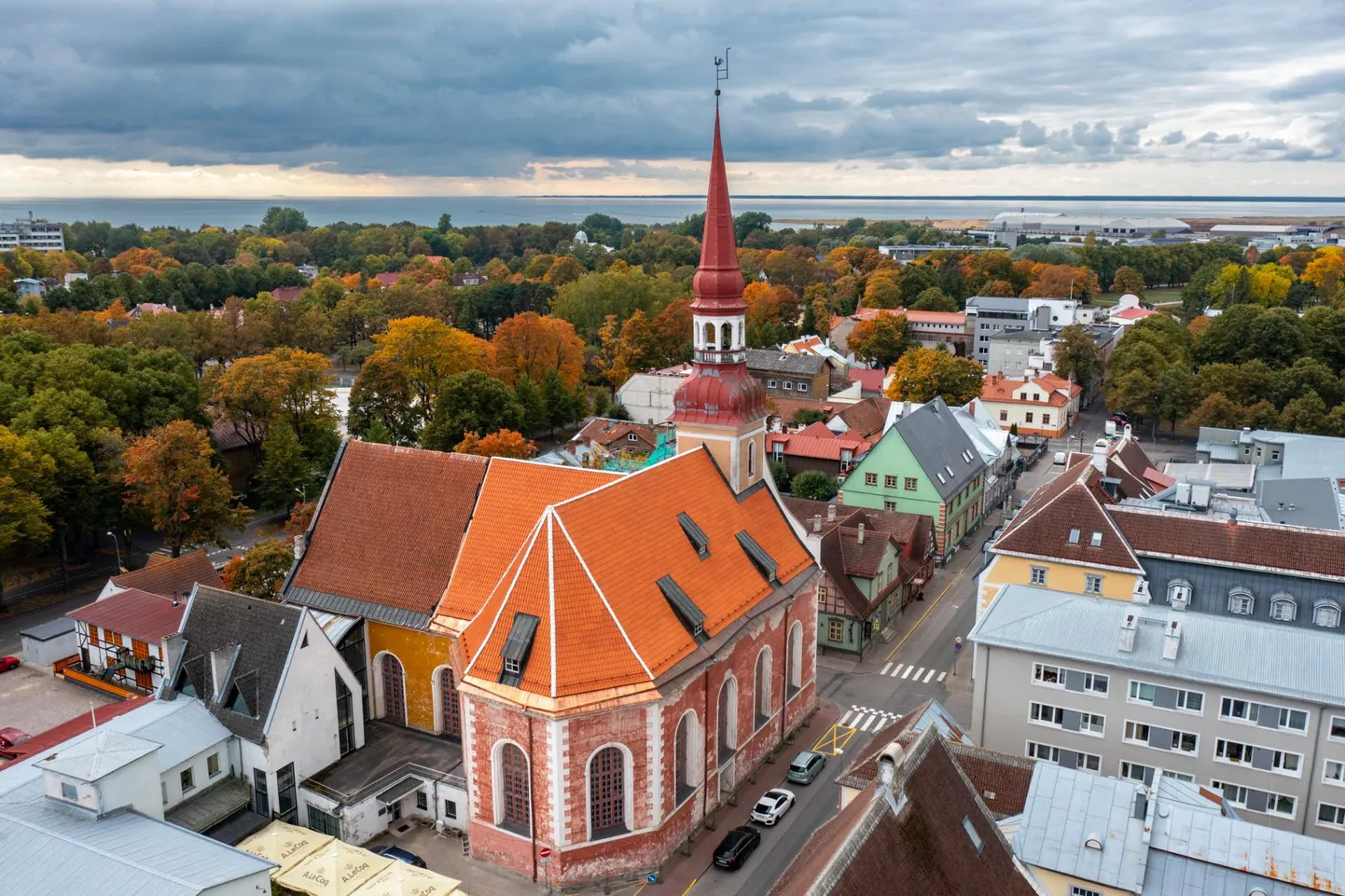 Kolm kuud, juunist augusti lõpuni kuuleb Eliisabeti kirikus orelimuusikat koos trompeti, oboe, viiuli, saksofoni, vioola ja inimhäälega.