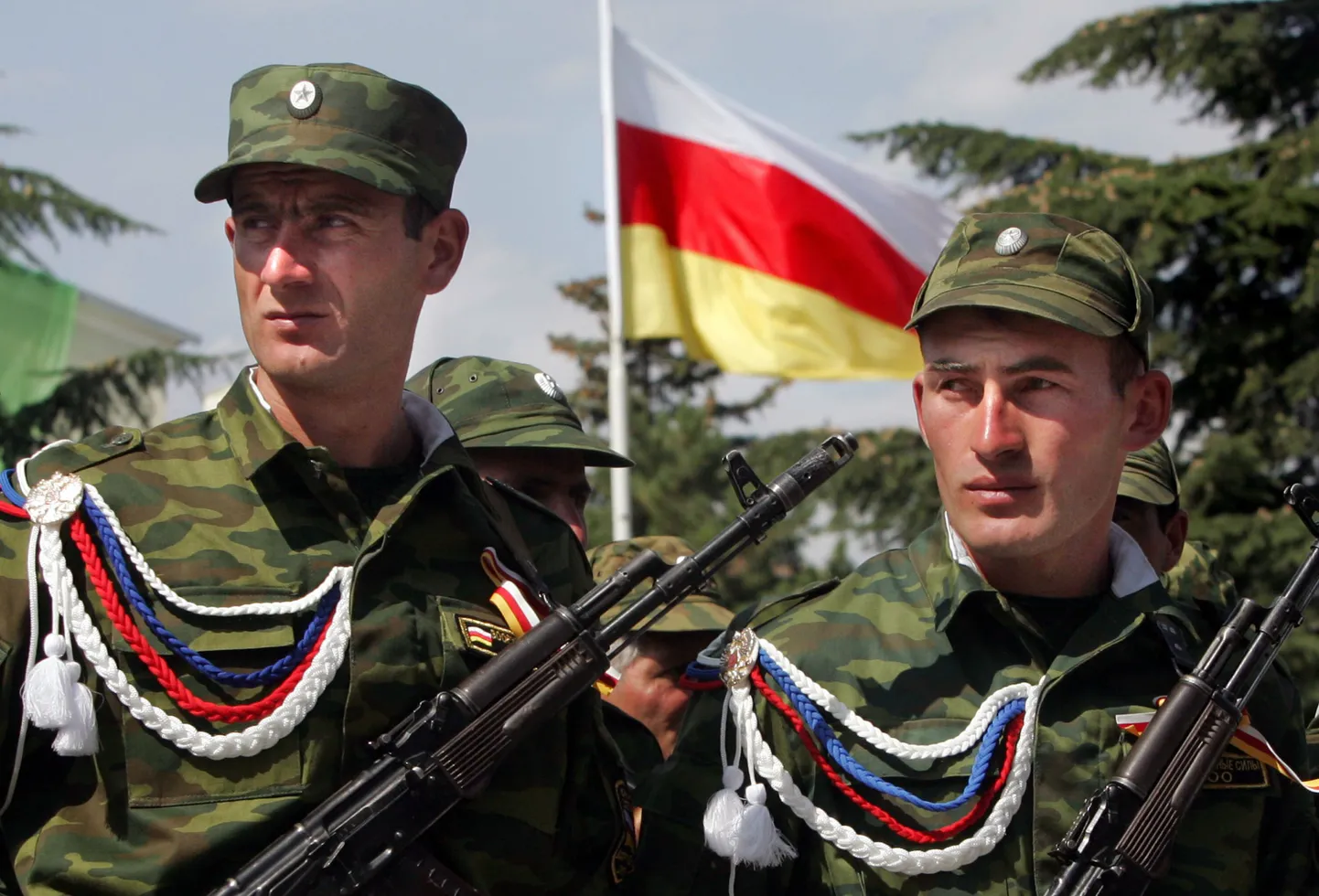 Lõuna-Osseetia sõdurid 20. septembril toimunud iseseisvuspäeva paraadil.
