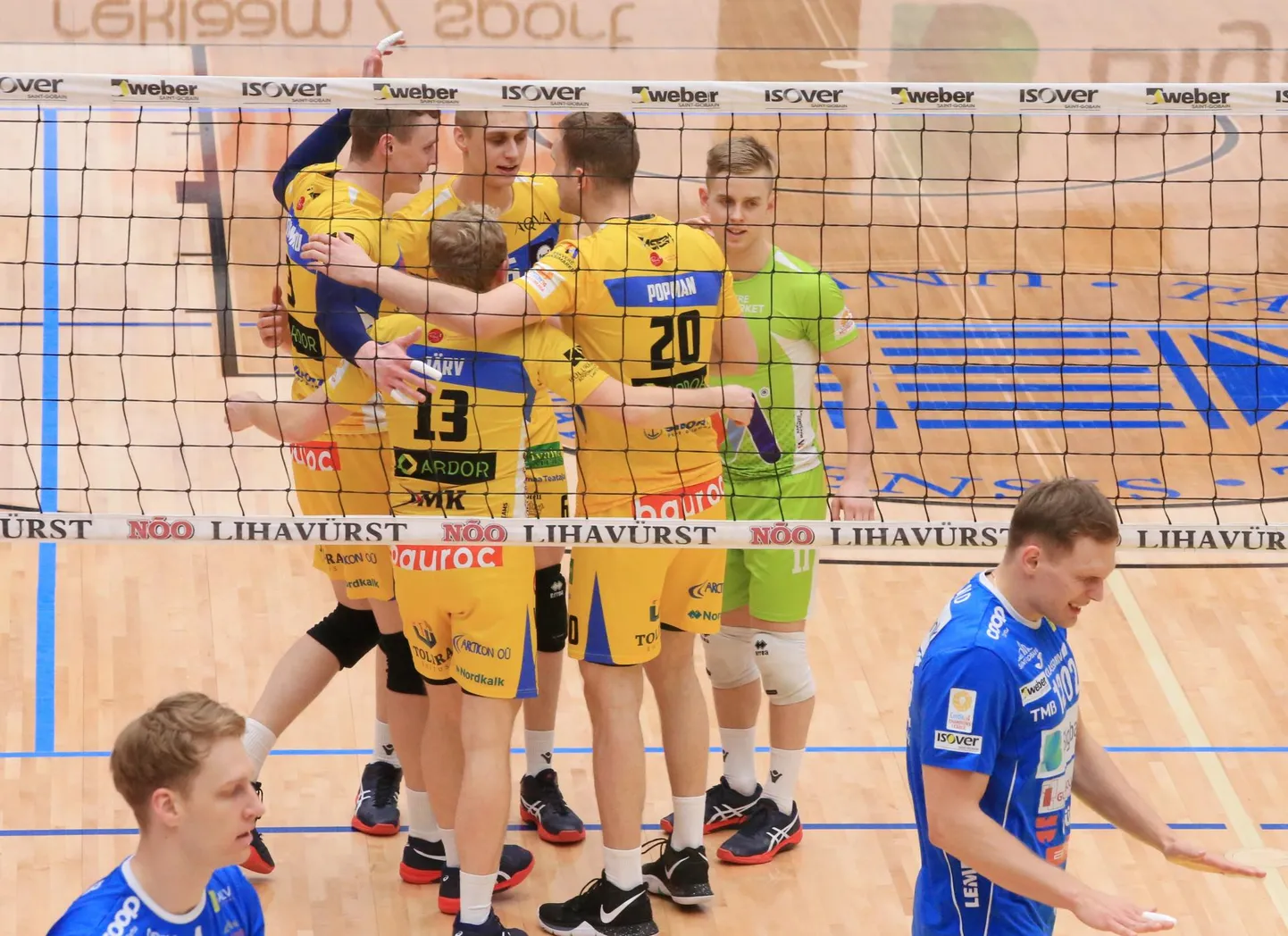 Lähiaeg näitab, kas Rakvere Võrkpalliklubi suudab leida piisavalt toetajaid, et kõrgemal tasemel võistlemist jätkata, või jääb Eesti võrkpallikaart ühest olulisest ja rikka ajalooga kantsist ilma.