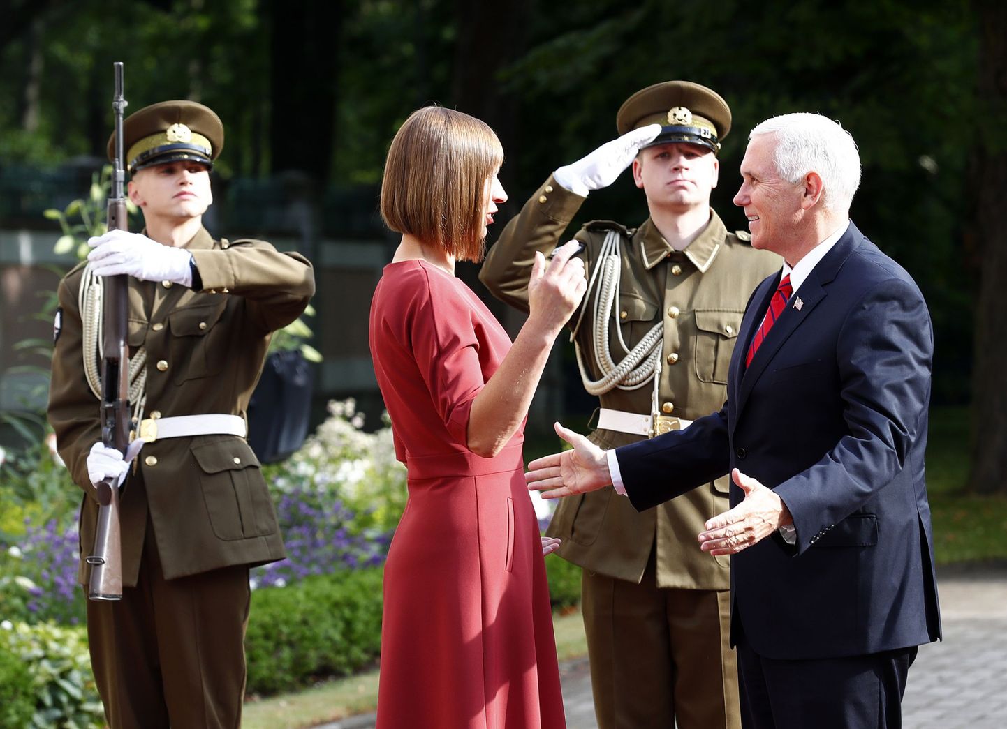 USA asevälisminister kohtus president Kersti Kaljulaidiga oma Eesti visiidi ajal.