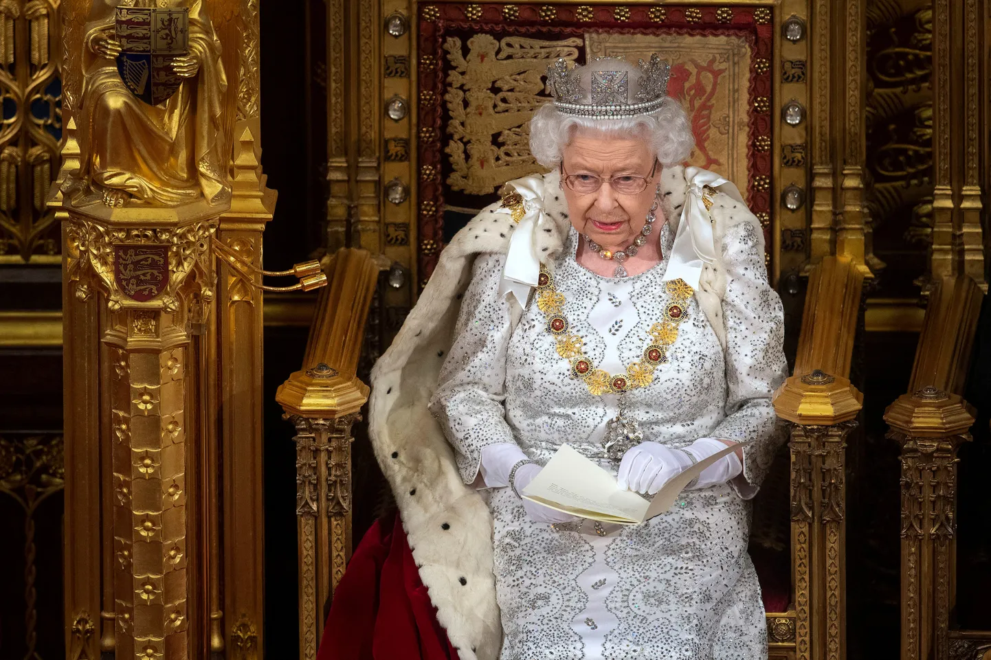 Anglijas karaliene Elizabete II