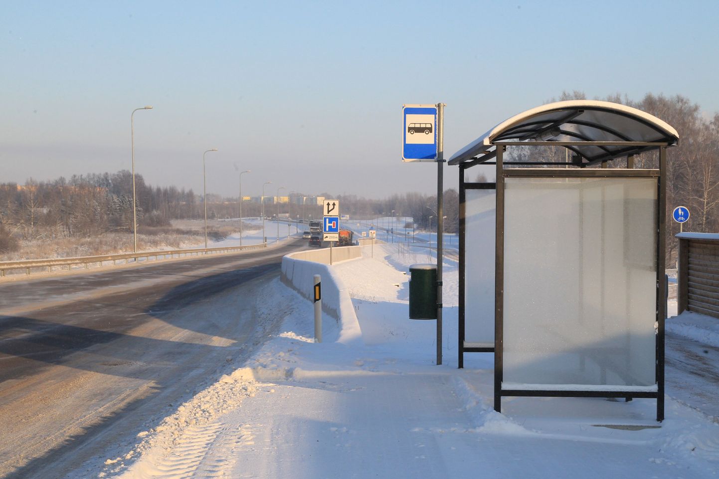 Sareta bussiga Tallinna reisida soovinud inimesed olid sunnitud pärast sõiduvahendi katkiminekut ostma uue pileti.