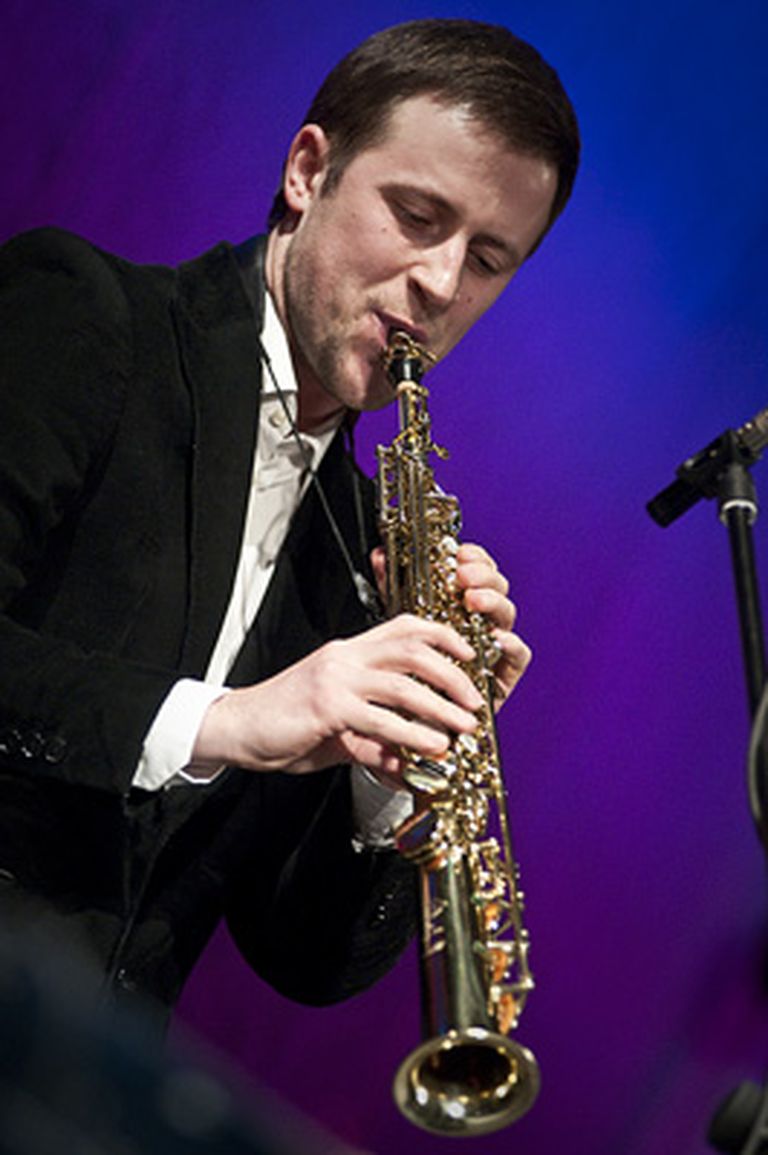 Latviešu saksofonists Oskars Petrauskis