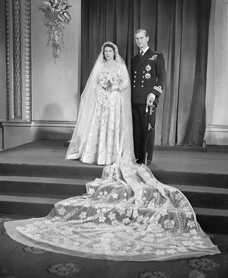 Printsess Elizabeth ja prints Philip oma pulmapäeval 20. novembril 1947