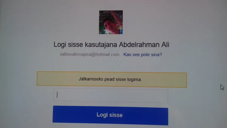 Такая картина открывается при попытке зайти на аккаунт Сависаара на Facebook/ Фото: Андрес-Мариус Розенблатт