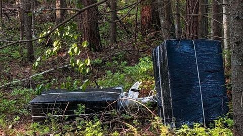 Salasigarette vedanud suur õhupall hiilis radaritest mööda