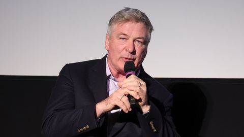 Võtetel filmioperaatori tapnud Alec Baldwin: tahan nüüd lihtsalt...