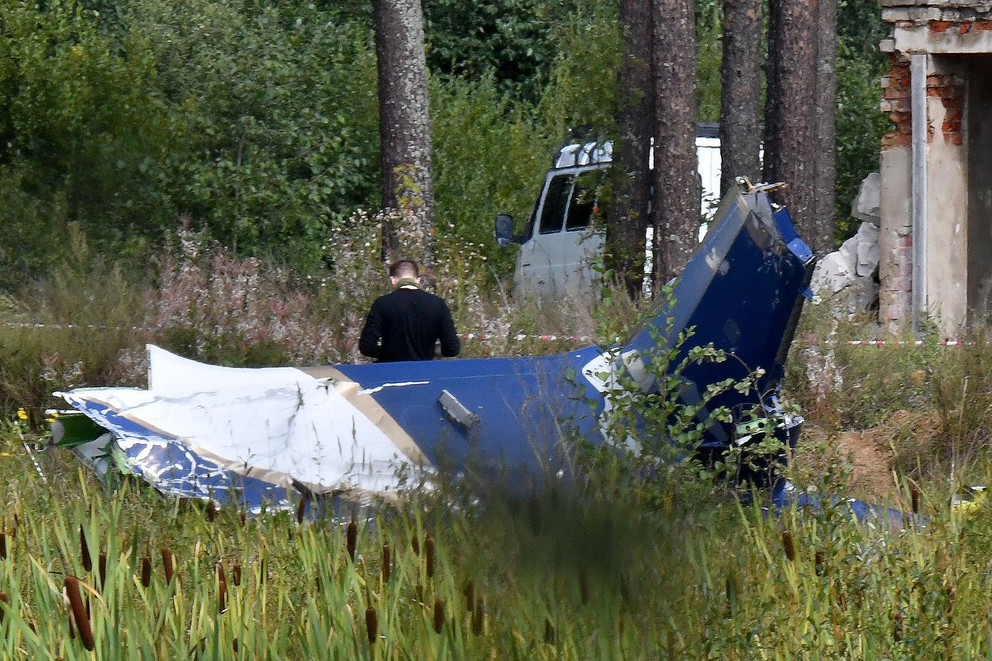Останки самолета, на борту которого, согласно списку пассажиров, находился лидер ЧВК «Вагнер» Евгений Пригожин.