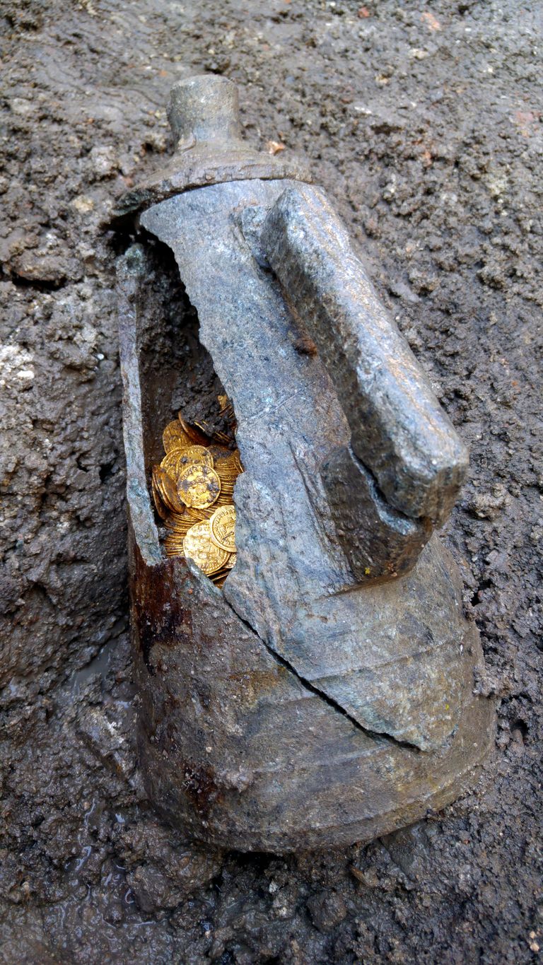Põhja-Itaalias leiti Rooma impeeriumi langusajal käibel olnud kuldmündid