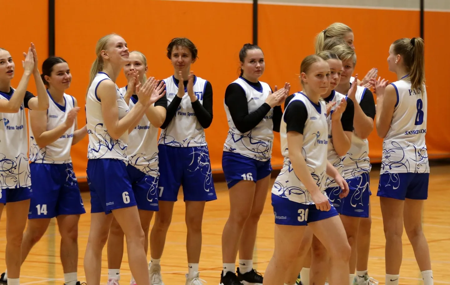 Silma said pähe kõik 12 platsil käinud pärnulannat.