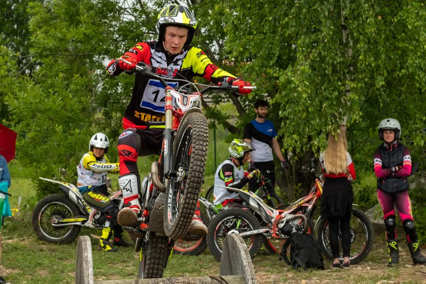 Eesti mototraieli meistrivõistluste avaetapi võitis Max Parkkonen.