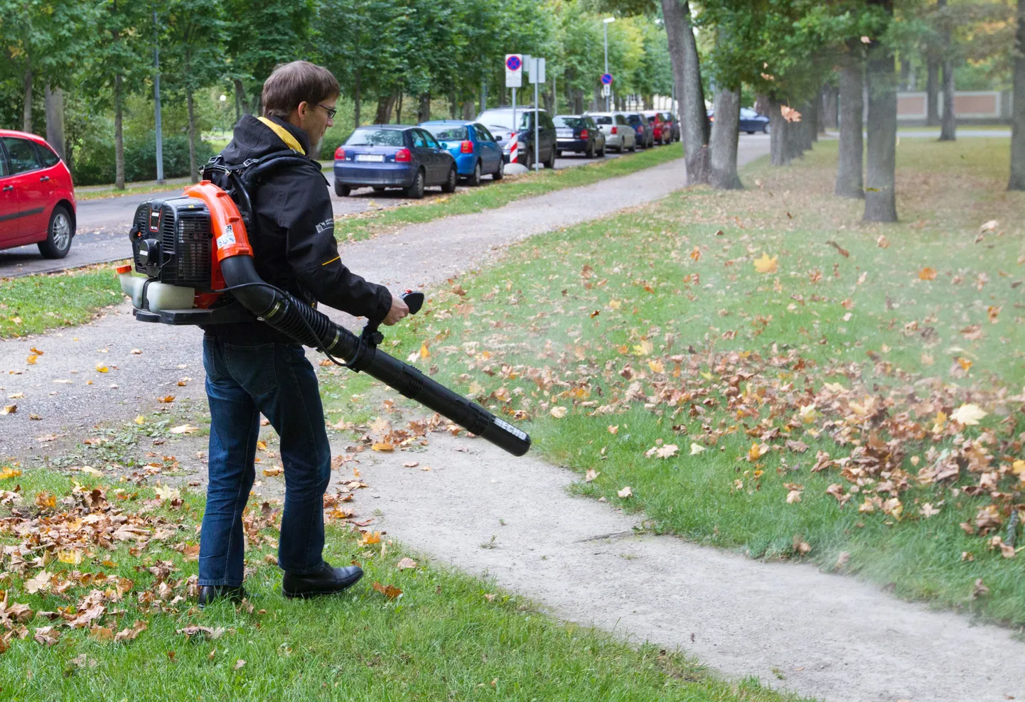 Aia- ja metsatehnika poeketi Mecro tootejuht Egert Pedastsaar.