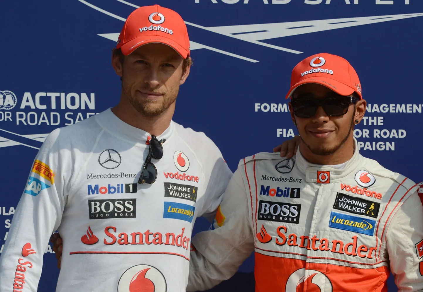 Jenson Button (vasakul) ja Lewis Hamilton.