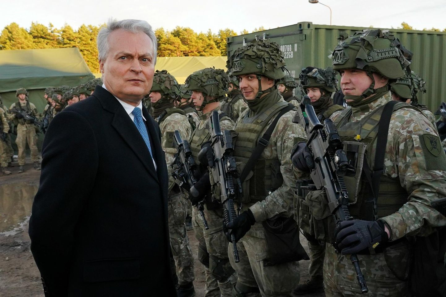 Leedu president Gitanas Nausėda möödunud aasta novembris külastamas Valgevene piirile Druskininkaisse paigutatud vägesid.