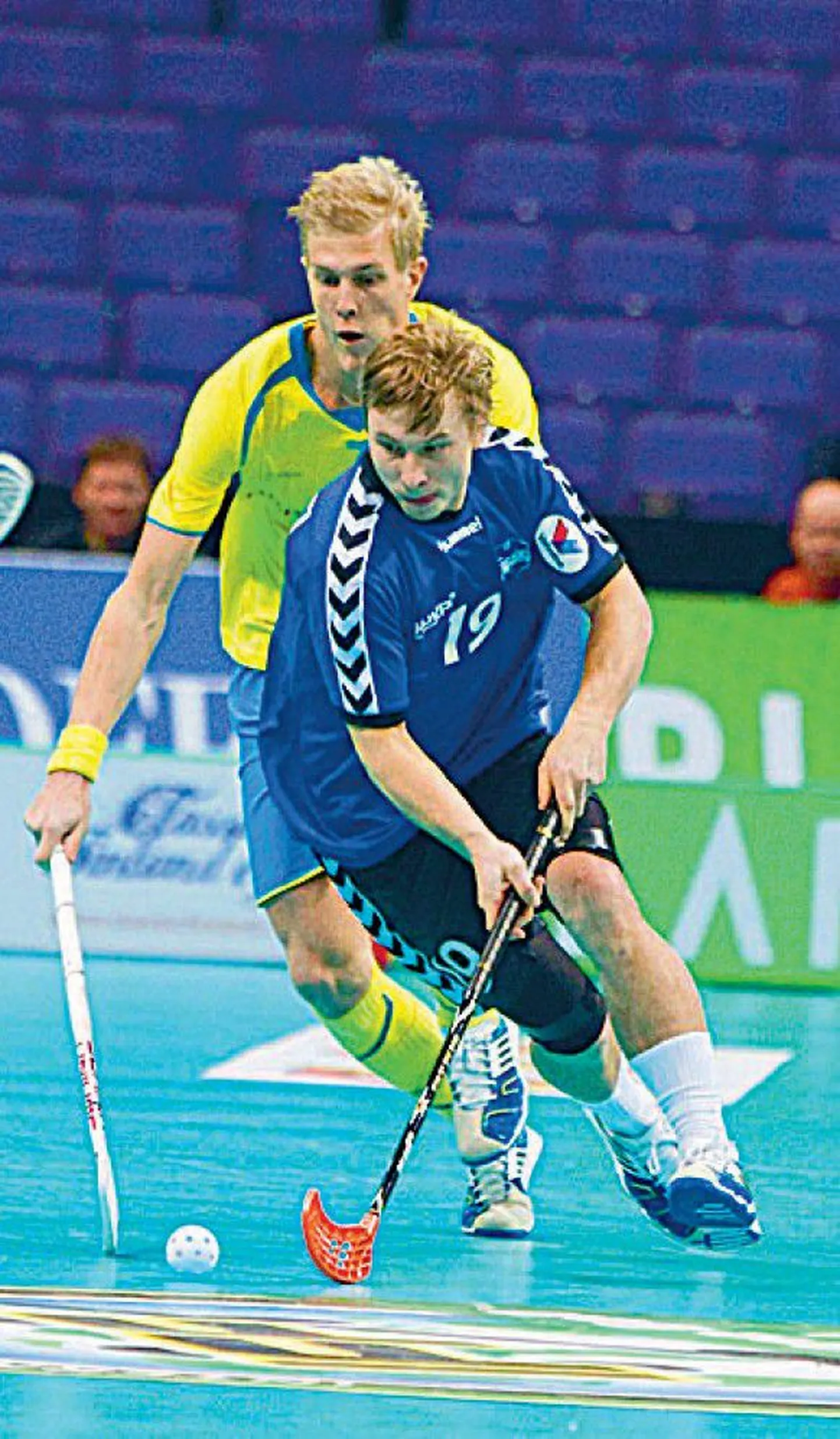 Rein Kivi (sinises).