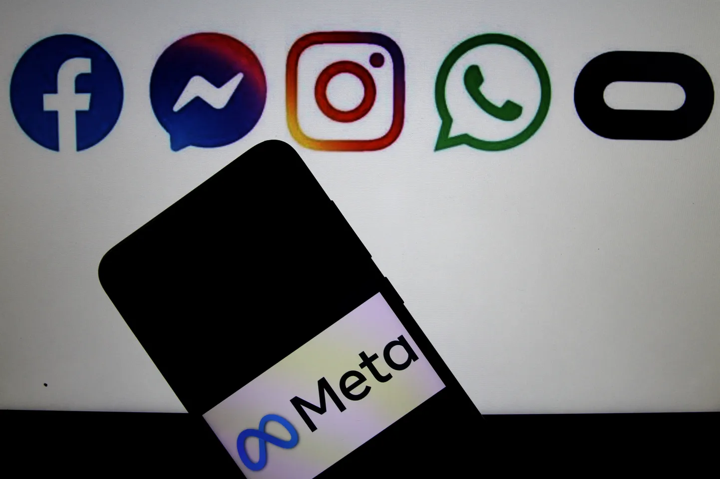 Meta on Facebooki ja Instagrami omanikfirma.
