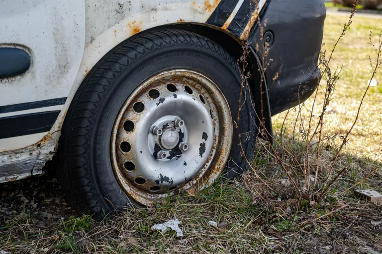 Keskkonnalubadega töötlemiskojad suudavad iga romusõiduki taaskasutusse võtta.