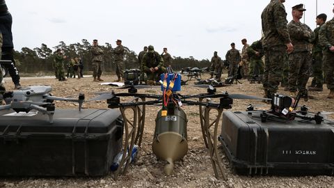 “Cilvēki sajuta, ka karš ir tuvāk”: kā Lietuva un Igaunija reaģēja uz dronu incidentiem
