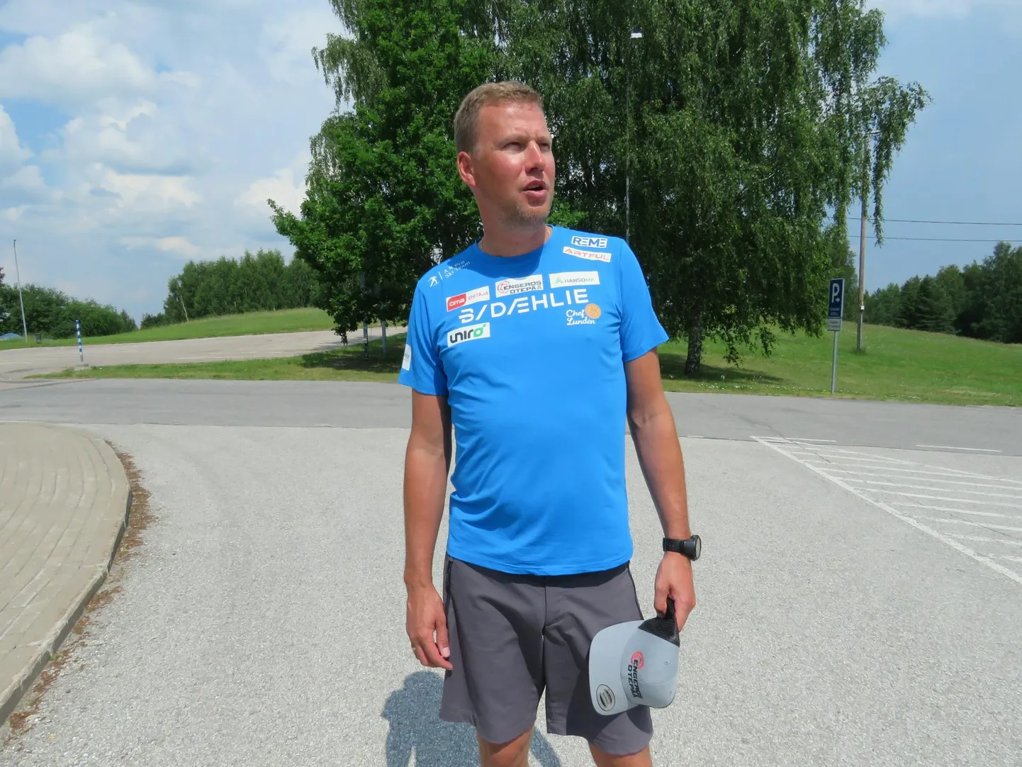 Eesti murdmaasuusakoondise juht, endine tippsuusataja Aivar Rehemaa ütleb, et kui hakkavad tulemused tulema, küll siis lähevad asjad ka paremaks.