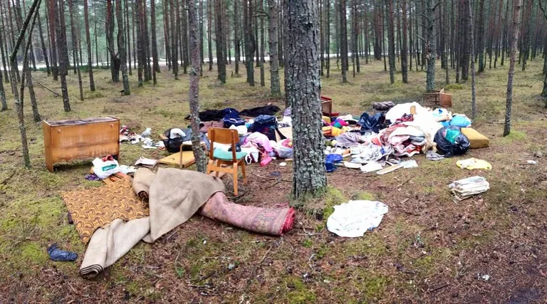 Nädalavahetusel Männikult avastatud prügihunnik